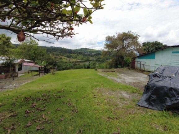 Se vende amplio lote de 1400m2 en Barva de Heredia 23-543 en Barva, Heredia — ₡ 155 000 000