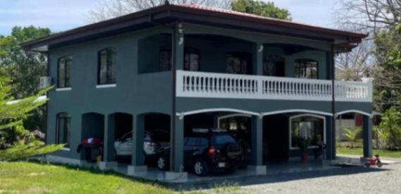 BELLA PROPIEDAD Y 2 CASAS EN BUENOS AIRES DE PUNTARENAS.  in Potrero Grande, Buenos Aires, Puntarenas — $325,000