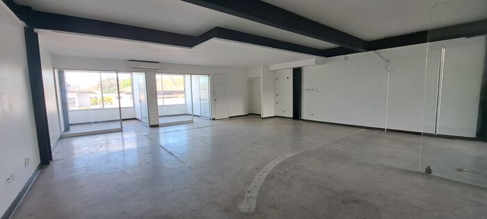 ALQUILER DE OFICINA, SAN JOSE, LINDORA en Santa Ana, San José — $1,384