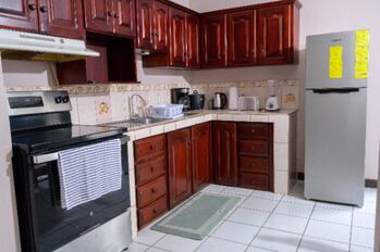 Hermosa Casa en Venta in San Juan, Poás, Alajuela — $210,000 - Photo 4 of 13