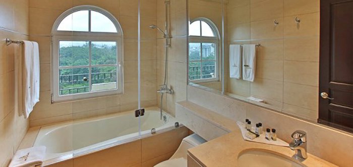Beautiful Condominium For Rent en Escazú, San José — $2,950 - Foto 2 de 11