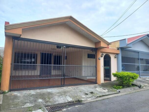 Venta de Casa en San Vicente de Moravia.  en San Vicente, Moravia, San José — $165,000