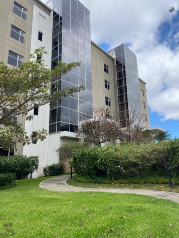 Venta o  Alquiler Apartamento Escazu in Escazú, San José — $190,000