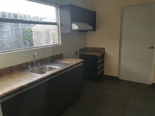 Venta Casa Alquilada Condominio Mirasol Sabanilla ideal Inversión en Sabanilla, Montes De Oca, San José — $295,000 - Foto 5 de 20