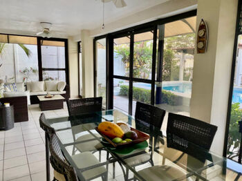 VENTA DE CASA EN PLAYA TIVIVES   en Jacó, Garabito, Puntarenas — $360,000 - Foto 4 de 16