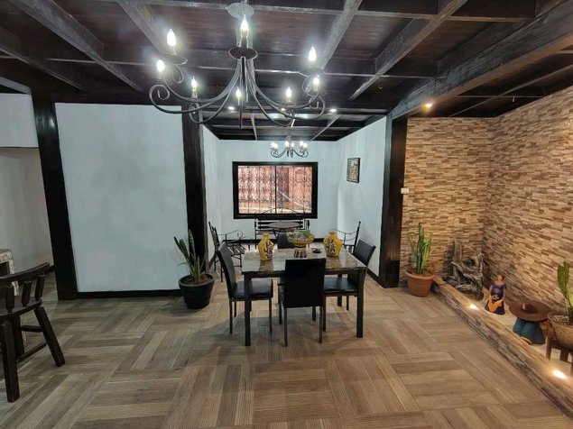 VENDO HERMOSA CASA, USO MIXTO, GUADALUPE in Guadalupe, Goicoechea, San José — ₡ 89 000 000 - Photo 3 of 47