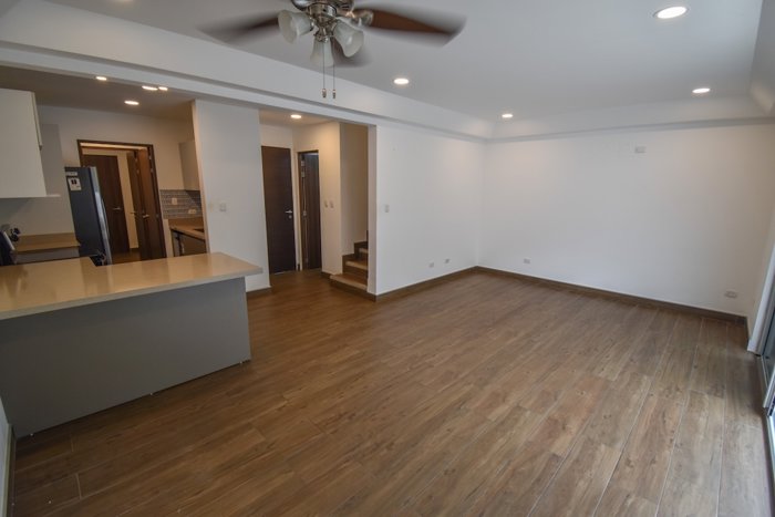 Condominio de 3 Habitaciones en Escazú in San Rafael, Escazú, San José — $1,800
