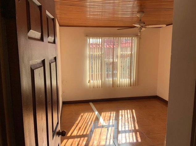 Se vende casa, una planta Rohrmoser in Mata Redonda, San José — $300,000 - Photo 2 of 7