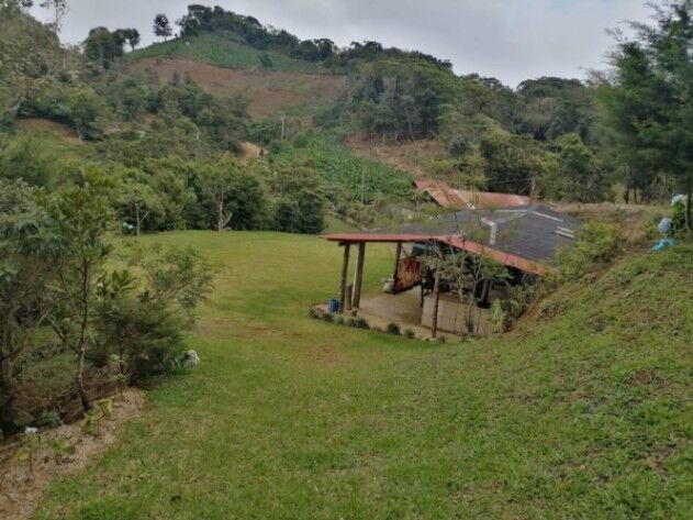 🌿✨ SU REFUGIO EN LA MONTAÑA LE ESTÁ ESPERANDO ✨🌿 en Zapotal, San Ramón, Alajuela — ₡ 50 000 000
