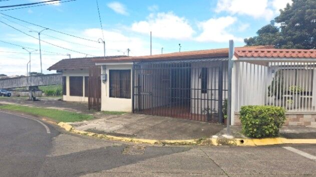 APARTAMENTO EN ALQUILER en Curridabat, San José — $950