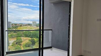 Alquilo apartamento nuevo de 2 habitaciones en Núcleo Sabana en Mata Redonda, San José — $1,500 - Foto 4 de 15