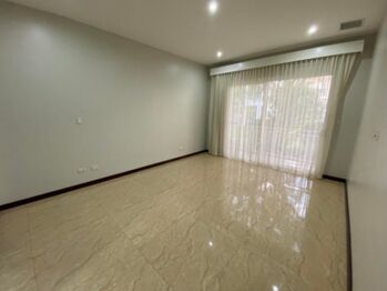 Se vende espacioso apartamento para inversión en San Rafael Escazú 25-692 in San Rafael, Escazú, San José — $290,000 - Photo 5 of 22
