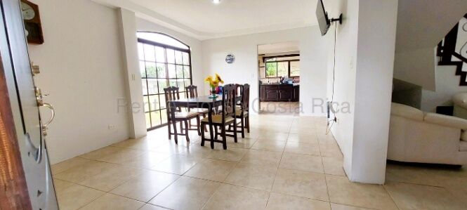 Venta de Casa en Puriscal-Mercedes Sur. RAH 27-1 en Mercedes Sur, Puriscal, San José — $350,000