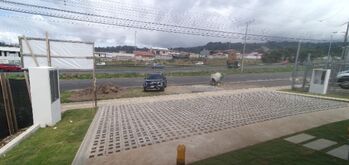 REMATE! VENTA DE DOS LOCALES EN PLAZA COMERCIAL, CARTAGO, LA UNIÓN, SAN RAFAEL  en San Rafael, La Unión, Cartago — 100 000 000 ₡ - Foto 4 de 10