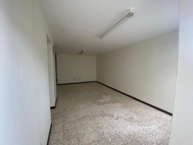 Alquiler de Local Comercial en Tibás, San José. RAH 26-785 in San Juan, Tibás, San José — ₡ 500 000