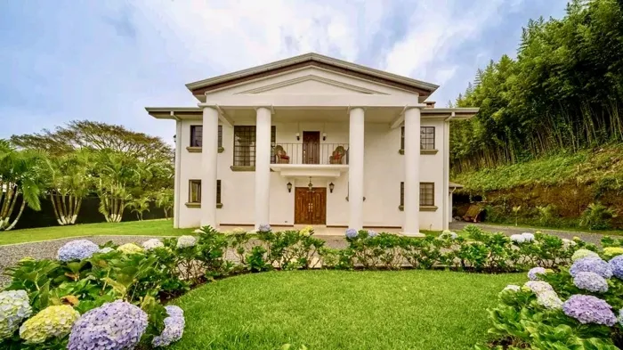 Venta de casa San Ramón, Tres Ríos- Uso mixto in San Ramón, La Unión, Cartago — $750,000 - Photo 2 of 60