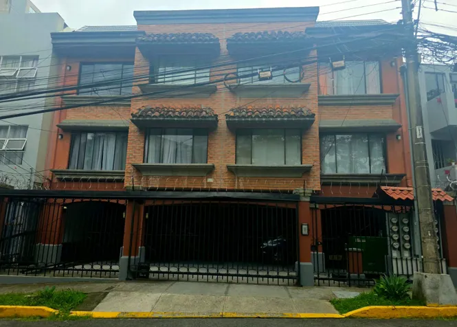 APARTMENT RENTAL, SAN JOSÉ, SABANA OESTE, NEXT TO UCIMED in Mata Redonda, San José — ₡ 350 000