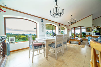 Se vende Casa en Patio de Agua, San Rafael, Vázquez de Coronado (FE). in San Rafael, Vázquez de Coronado, San José — $1,200,000 - Photo 4 of 27