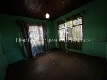 Casa en venta con uso mixto en Santa Ana y alta exposición comercial #26-1477 GS in Santa Ana, San José — $500,000 - Photo 4 of 7