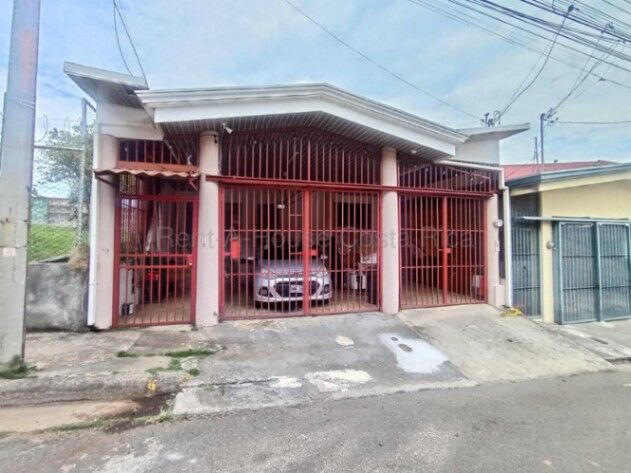 Venta de Casa en San Francisco de Heredia. RAH 26-2029 en San Francisco, Heredia — ₡ 86 000 000
