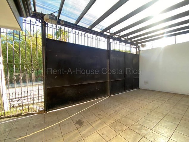 Venta de 2 Apartamentos en Pozos de Santa Ana. RAH 27-531 in Pozos, Santa Ana, San José — ₡ 136 500 000 - Photo 3 of 20