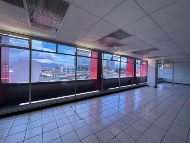 LOCAL COMERCIAL EN ALQUILER EN EDIFICIO OMNI SAN JOSÈ en Carmen, San José — $6,015 - Foto 2 de 16