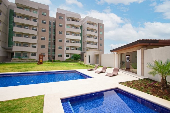 Se vende apartamento en condominio, Granadilla, Curridabat (CT) en Granadilla, Curridabat, San José — $220,000 - Foto 1 de 13