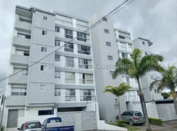 Venta de Apartamento en San José-Uruca. RAH 26-1993 en Uruca, San José — $175,000