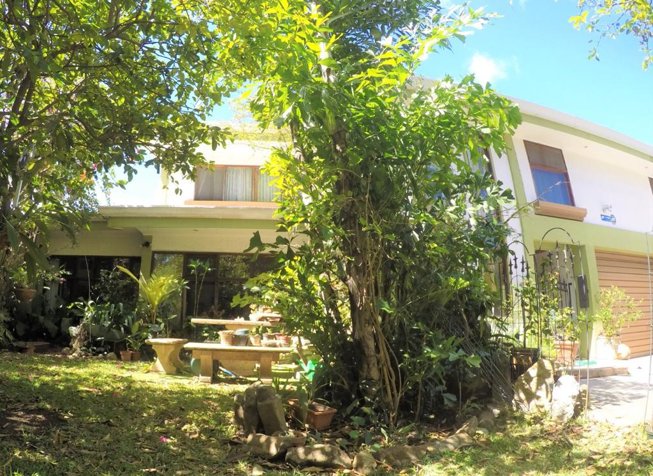 Casa en Venta de Dos Niveles en San Rafael de Escazu- 5PJG10035030 en San Vicente, Moravia, San José — $420,000
