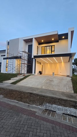Casa en Venta en La Guacima, Alajuela. Nueva - 5PVV6942807 en Guácima, Alajuela — $539,000 - Foto 2 de 21