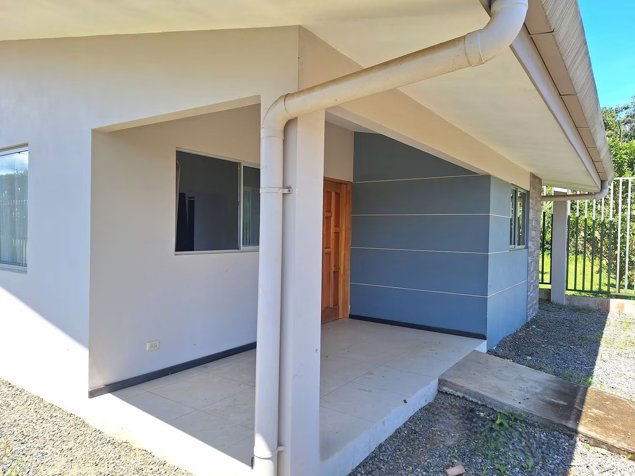Linda casa en venta en Barrio Lourdes, Pérez Zeledón in Daniel Flores, Pérez Zeledón, San José — ₡ 69 900 000