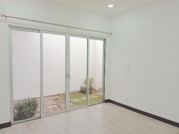 Alquiler de Casa en Piedades de Santa Ana. en Piedades, Santa Ana, San José — $1,800 - Foto 5 de 10
