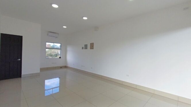 Alquiler de Local Comercial en Curridabat-Granadilla. RAH 26-1390 in Granadilla, Curridabat, San José — $650
