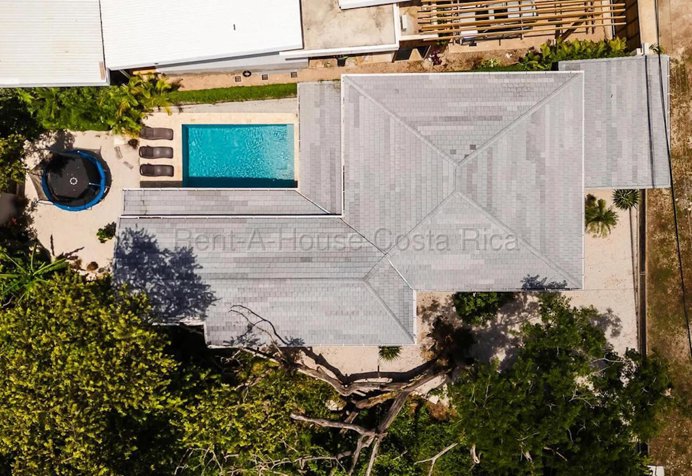 27-567 / Venta de exclusiva casa de ensueño ubicada en Santa Cruz Guanacaste in Cañas, Guanacaste — $989,000 - Photo 3 of 13