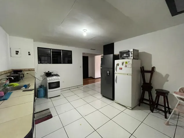 Venta de Casa de Alquiler en Curridabat en Tirrases, Curridabat, San José — ₡ 110 000 000 - Foto 2 de 32