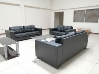 Ofciinas en Alquiler en Curridabat,Uso Comercial,Modernas5PJG9786205 - Photo 2 of 3