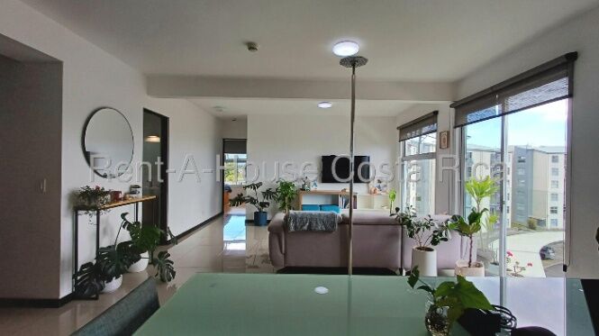 VENTA DE HERMOSO APARTAMENTO EN TORRES DE GRANADILLA. OPORTUNIDAD in Granadilla, Curridabat, San José — ₡ 75 000 000
