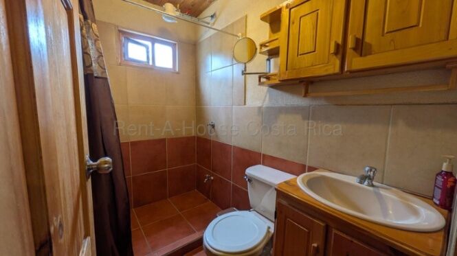 MLS-26-1676 LS VENTA HERMOSA CASA TIPO CABAÑA DOTA SAN JOSE CONTACTRENOS AL # 86127563 en Santa María, Dota, San José — ₡ 49 500 000