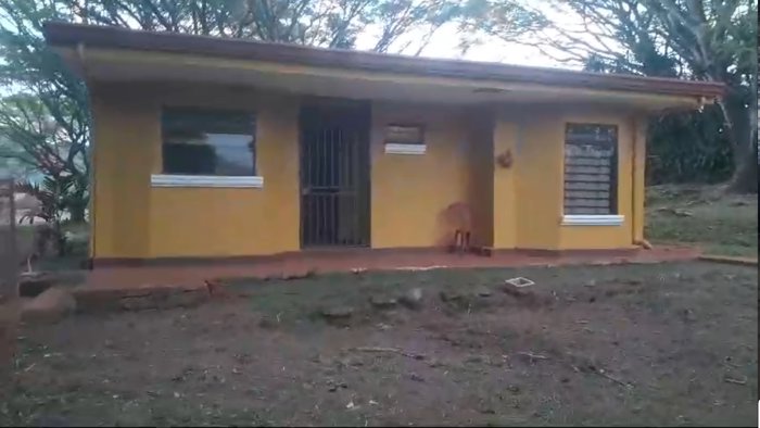 Casa con 1 Ha de terreno plano en La Guacima en Guácima, Alajuela — $2,000 - Foto 3 de 24