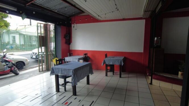 Se vende propiedad con uso mixto en Guadalupe San José 23-1459 en Guadalupe, Goicoechea, San José — $370,000