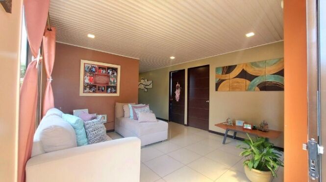 Venta de Casa en Santa Ana-Centro. RAH 26-2199 en Santa Ana, San José — $295,000