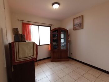 Venta de Casa en Desamparados, San José. RAH 25-127 en San Antonio, Desamparados, San José — 87 000 000 ₡ - Foto 4 de 10
