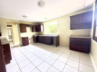 Residencia de Lujo en Los Apacibles, San Ramón de Tres Ríos (CT) in San Ramón, La Unión, Cartago — $925,000 - Photo 4 of 16