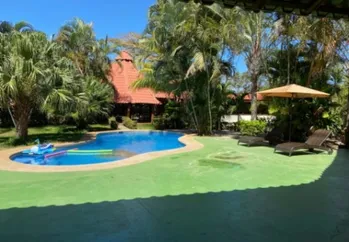 Preciosa Casa en Venta en Playas del Coco