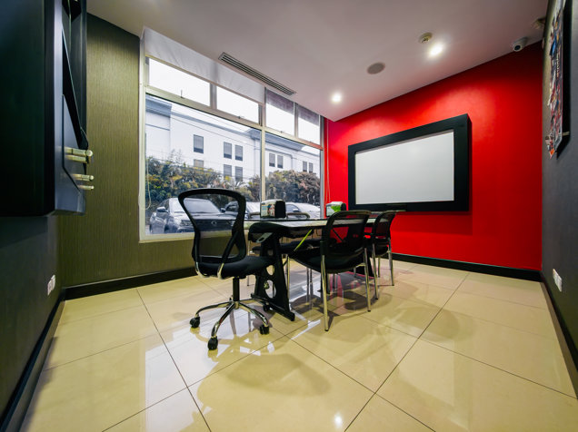 Vende edificio de oficinas en Río Segundo, Alajuela (FV) in Río Segundo, Alajuela — $1,100,000 - Photo 3 of 14
