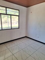 CASA VENTA EN ESCOBAL 2 CUARTOS  en Escobal, Atenas, Alajuela — 40 000 000 ₡ - Foto 4 de 11