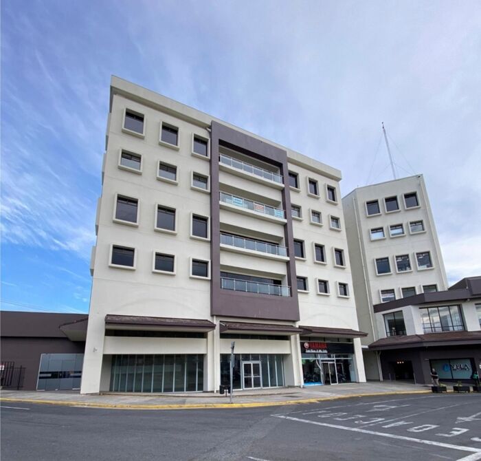 ALQUILER DE LOCAL, HEREDIA, SAN FRANCISCO, CN PASEO DE LAS FLORES. en San Francisco, Heredia — $1,069