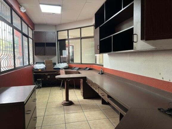 MLS-26-745 VENTA EDIFICIO COMERCIAL MERCEDES HEREDIA in Mercedes, Heredia — $1,700,000