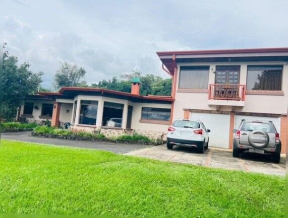 MLS-26-647 LS VENTA HERMOSA CASA SAN RAFAEL HEREDIA en San Rafael, Heredia — $525,000