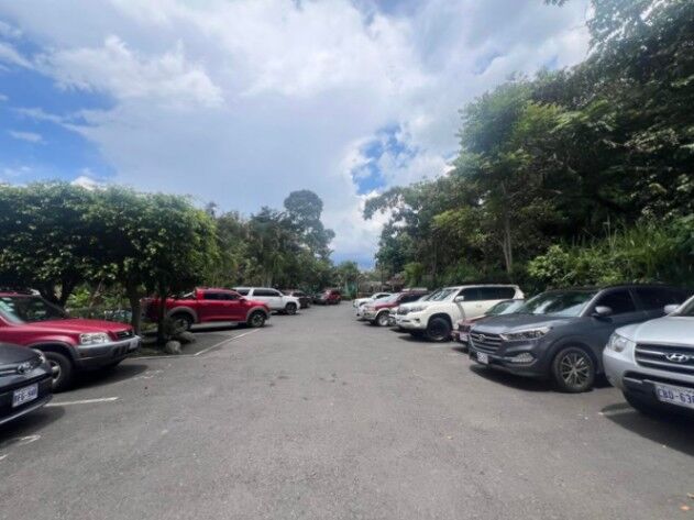 Venta de Club Campestre en Escazú-San Rafael. en San Rafael, Escazú, San José — $1,700,000